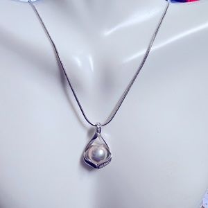 Natural real pearl pendant